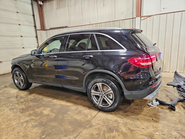 2017 MERCEDES-BENZ GLC GLC300 Base-4M