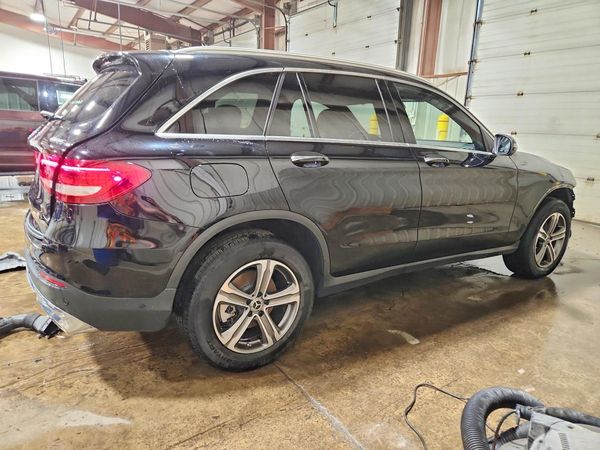 2017 MERCEDES-BENZ GLC GLC300 Base-4M