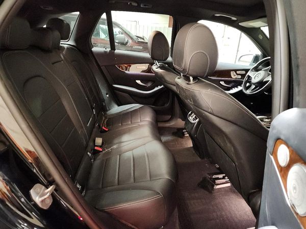 2017 MERCEDES-BENZ GLC GLC300 Base-4M