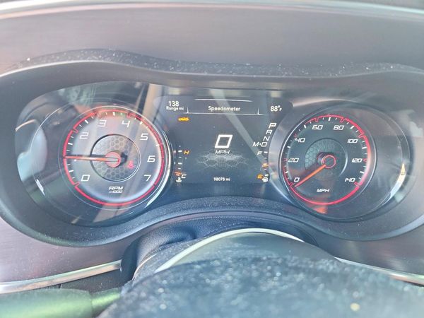 2016 DODGE CHARGER SXT