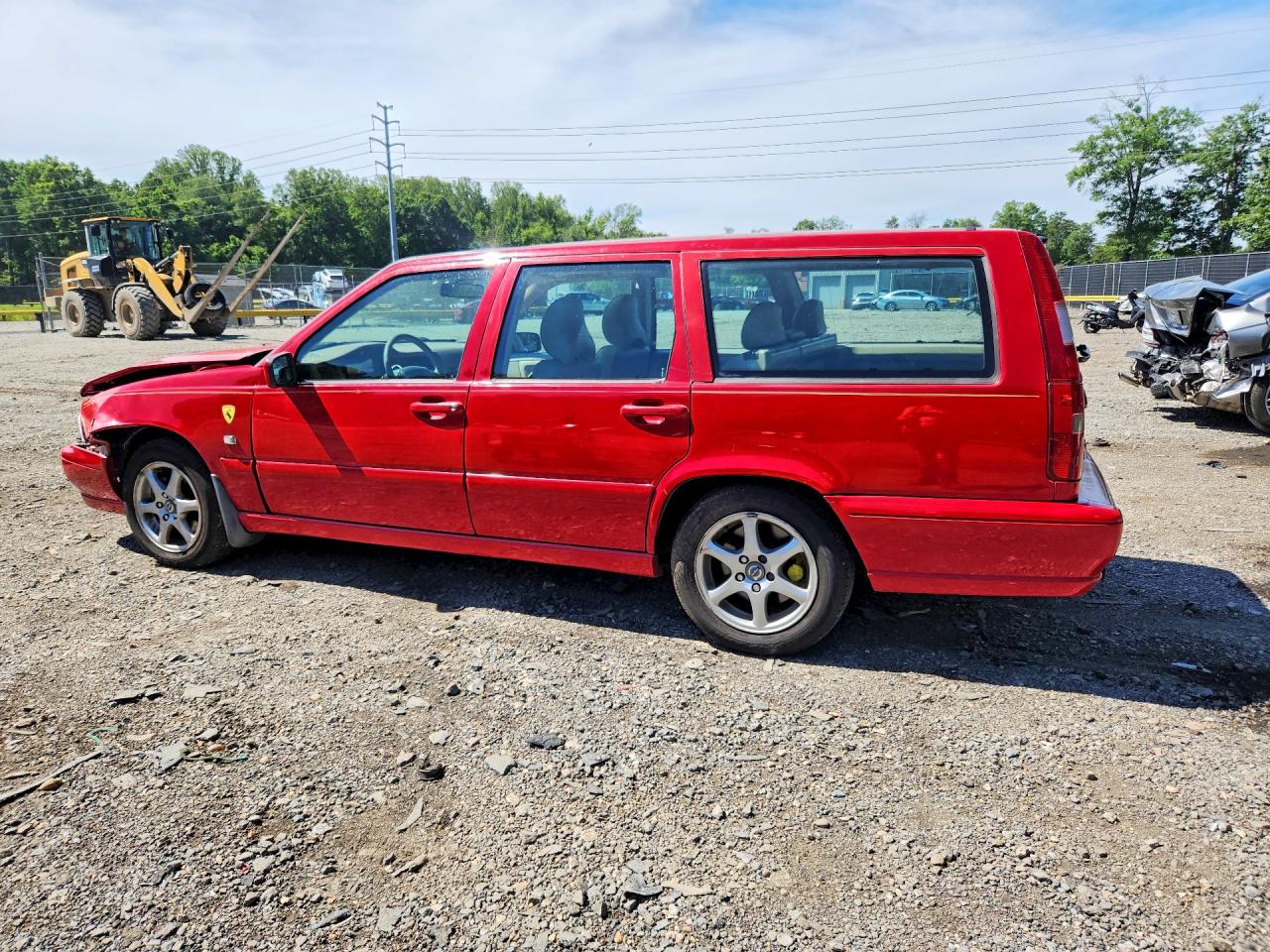 2000 VOLVO V70