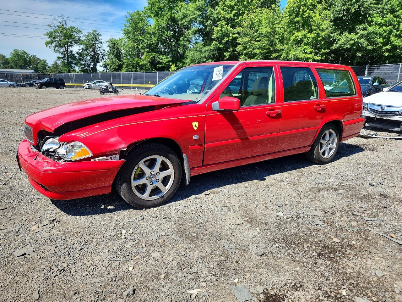 2000 VOLVO V70