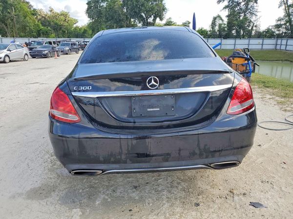 2016 MERCEDES-BENZ C C300