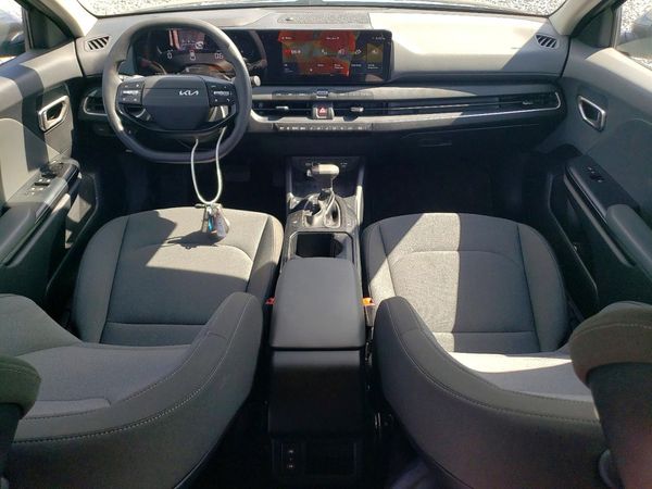 2025 KIA K4 LX, LXS