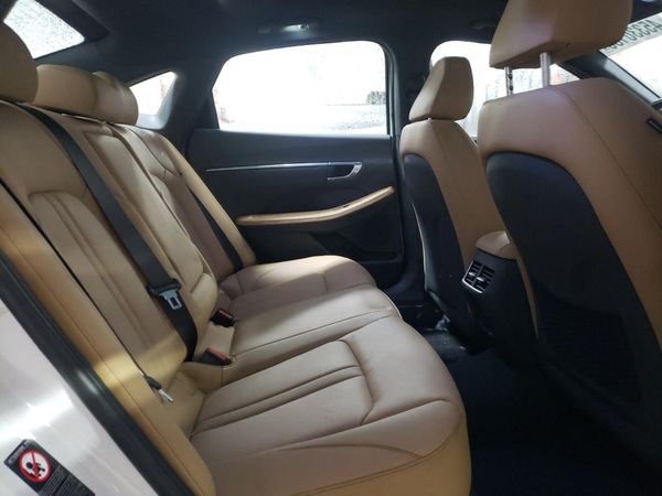 2023 HYUNDAI SONATA