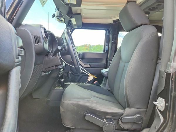 2016 JEEP WRANGLER Sport — DENT
