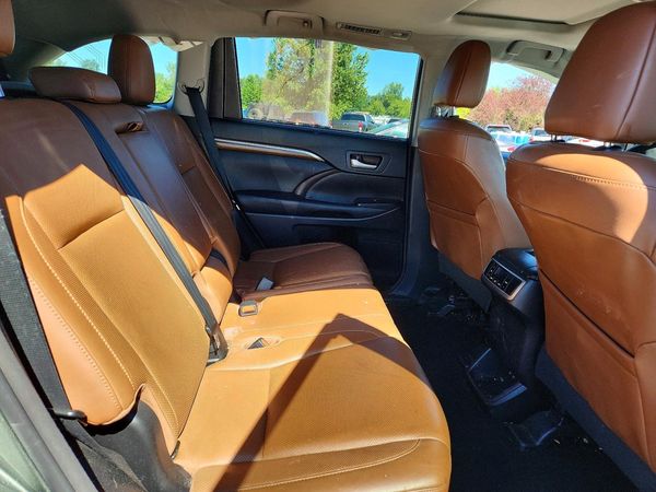 2017 TOYOTA HIGHLANDER Ltd/Ltd Platinum