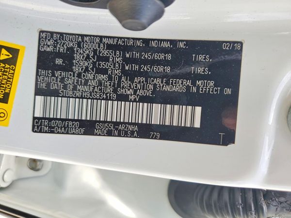 2018 TOYOTA HIGHLANDER LE/LE Plus