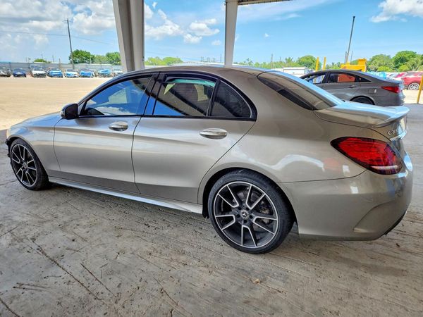 2021 MERCEDES-BENZ C C300