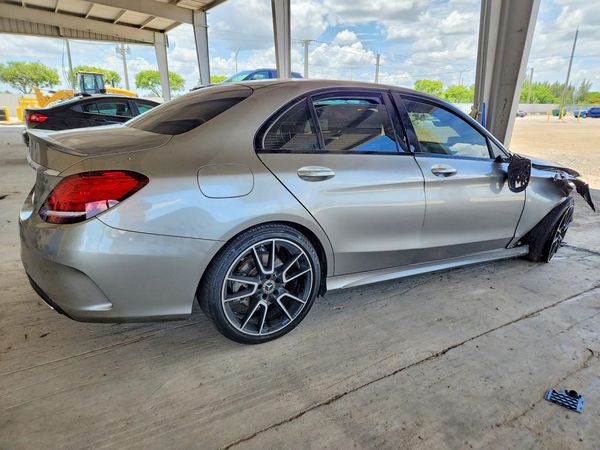 2021 MERCEDES-BENZ C C300