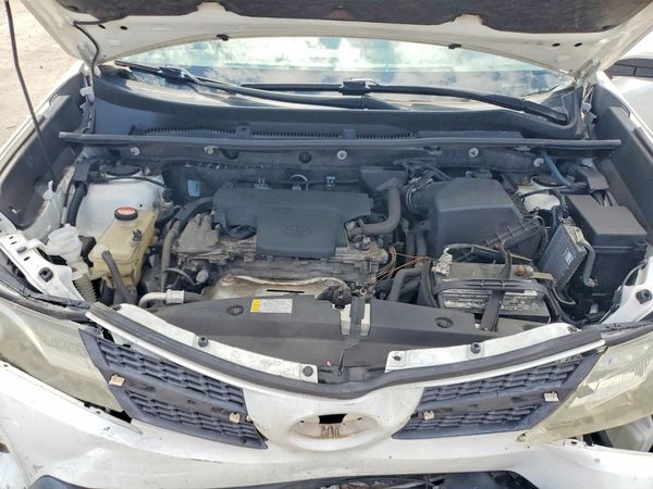 2015 TOYOTA RAV4 XLE (M Grade)