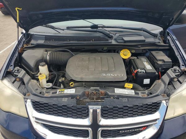 2013 DODGE GRAND CARAVAN SE