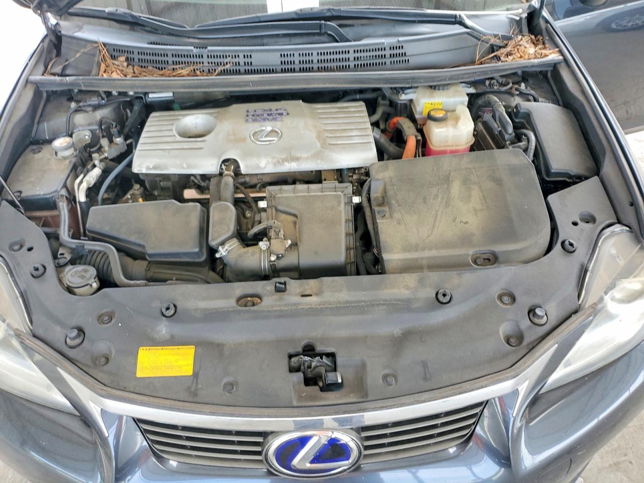 2011 LEXUS CT 200h