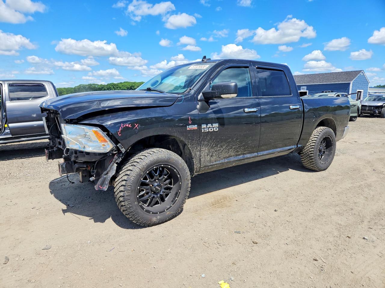 2018 RAM 1500 SLT