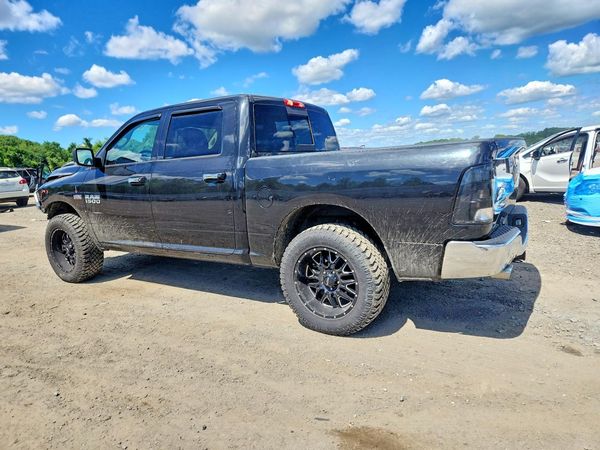 2018 RAM 1500 SLT