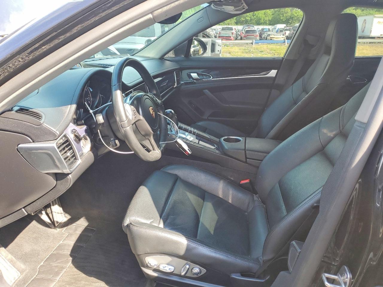 2013 PORSCHE PANAMERA Base (2WD), 4 (4WD)
