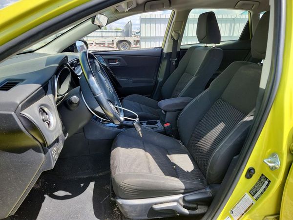 2018 TOYOTA COROLLA