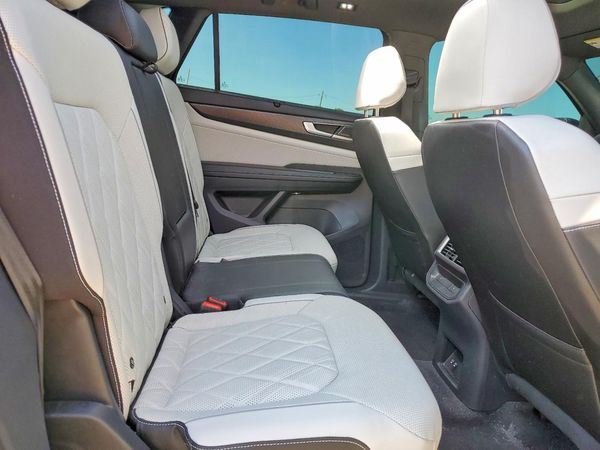 2025 VOLKSWAGEN ATLAS CROSS SPORT