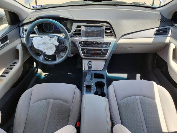 2017 HYUNDAI SONATA SE, Eco
