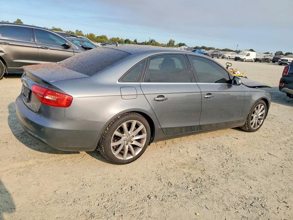 2013 AUDI A4 quattro Premium Plus