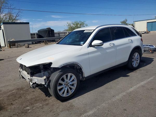2021 MERCEDES-BENZ GLC GLC300