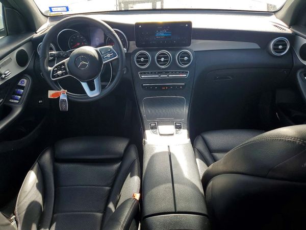 2021 MERCEDES-BENZ GLC GLC300