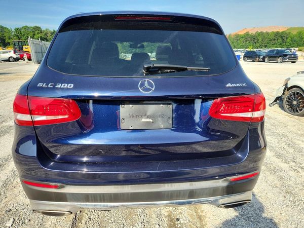 2017 MERCEDES-BENZ GLC GLC300 Base-4M