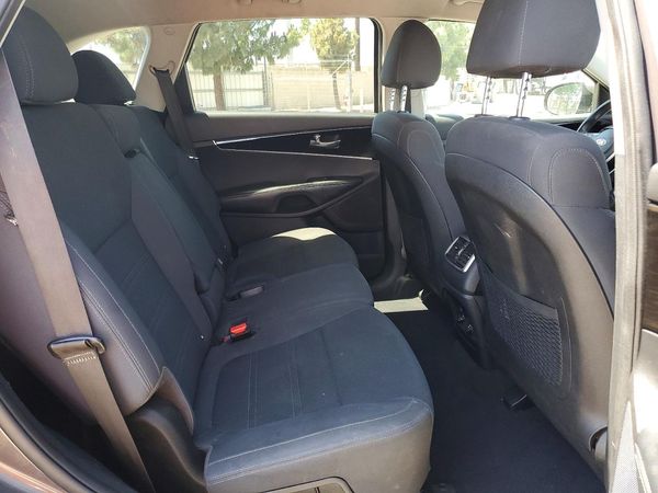 2020 KIA SORENTO L, LX, S