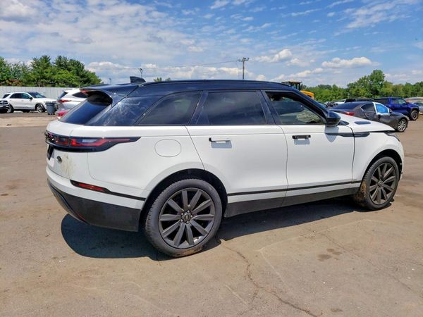 2018 LAND ROVER RANGE ROVER VELAR R-Dynamic HSE