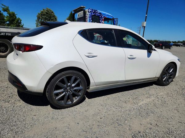 2020 MAZDA 3