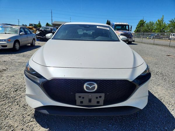 2020 MAZDA 3