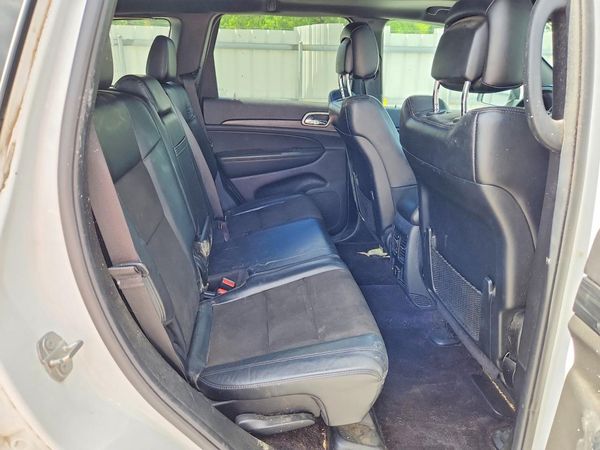 2019 JEEP GRAND CHEROKEE Laredo
