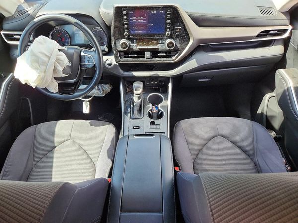 2020 TOYOTA HIGHLANDER