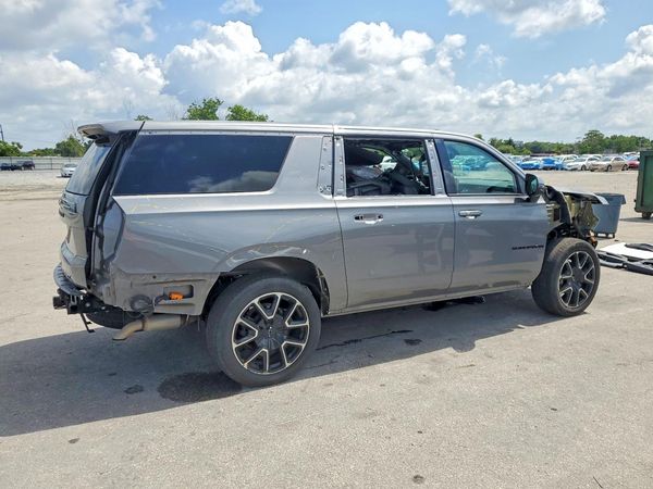2022 CHEVROLET SUBURBAN RST
