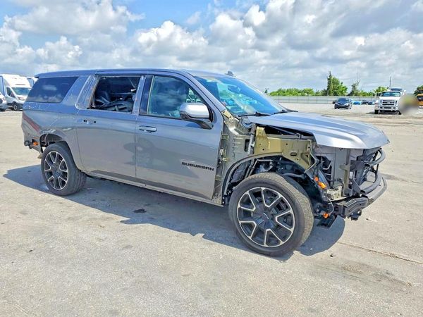 2022 CHEVROLET SUBURBAN RST