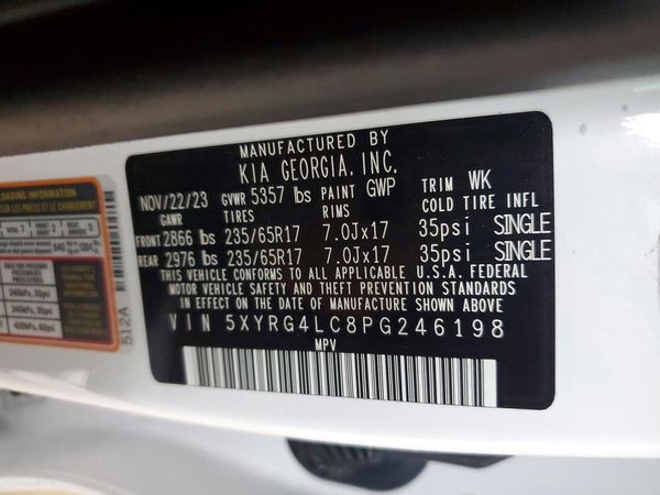 2023 KIA SORENTO