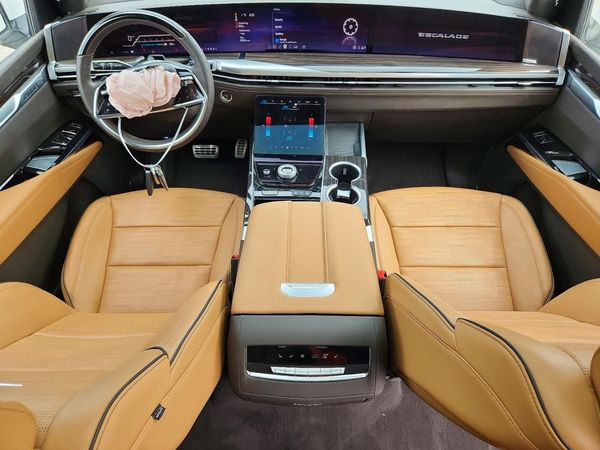 2025 CADILLAC ESCALADE