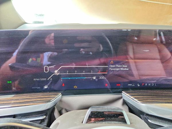 2025 CADILLAC ESCALADE