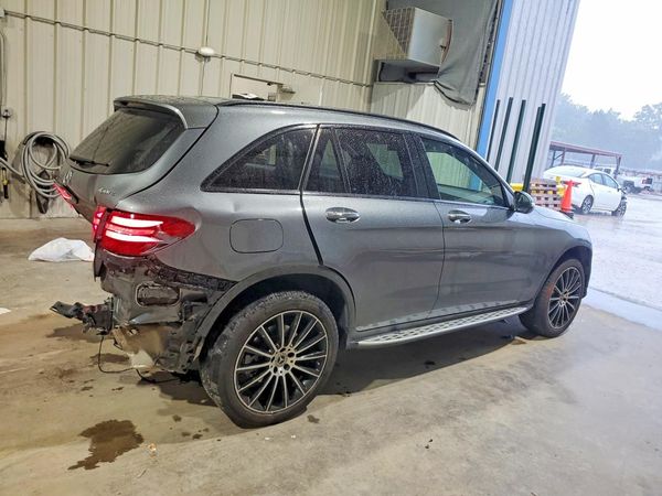 2019 MERCEDES-BENZ GLC GLC 300-4M