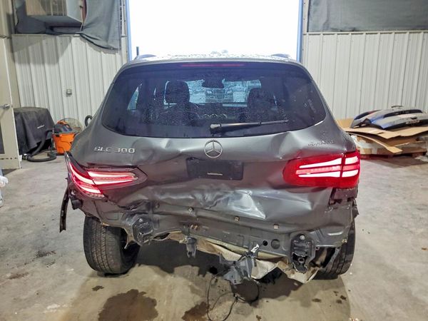2019 MERCEDES-BENZ GLC GLC 300-4M