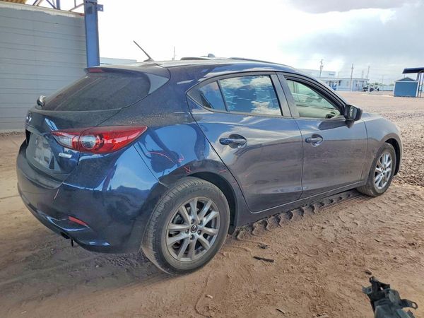 2018 MAZDA 3 Sport