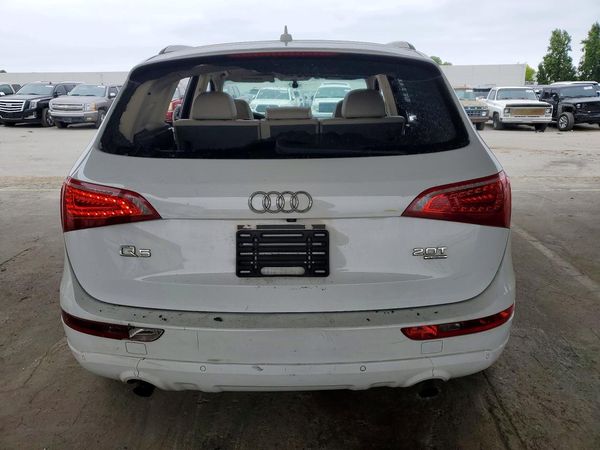 2012 AUDI Q5 Premium Plus