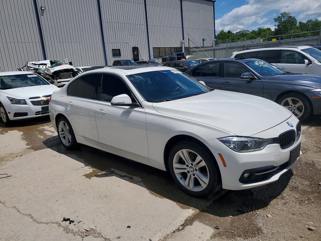 2018 BMW 330 xDrive SA
