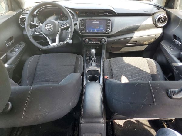 2022 NISSAN KICKS SV