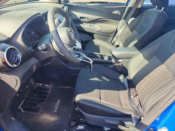 2024 NISSAN KICKS