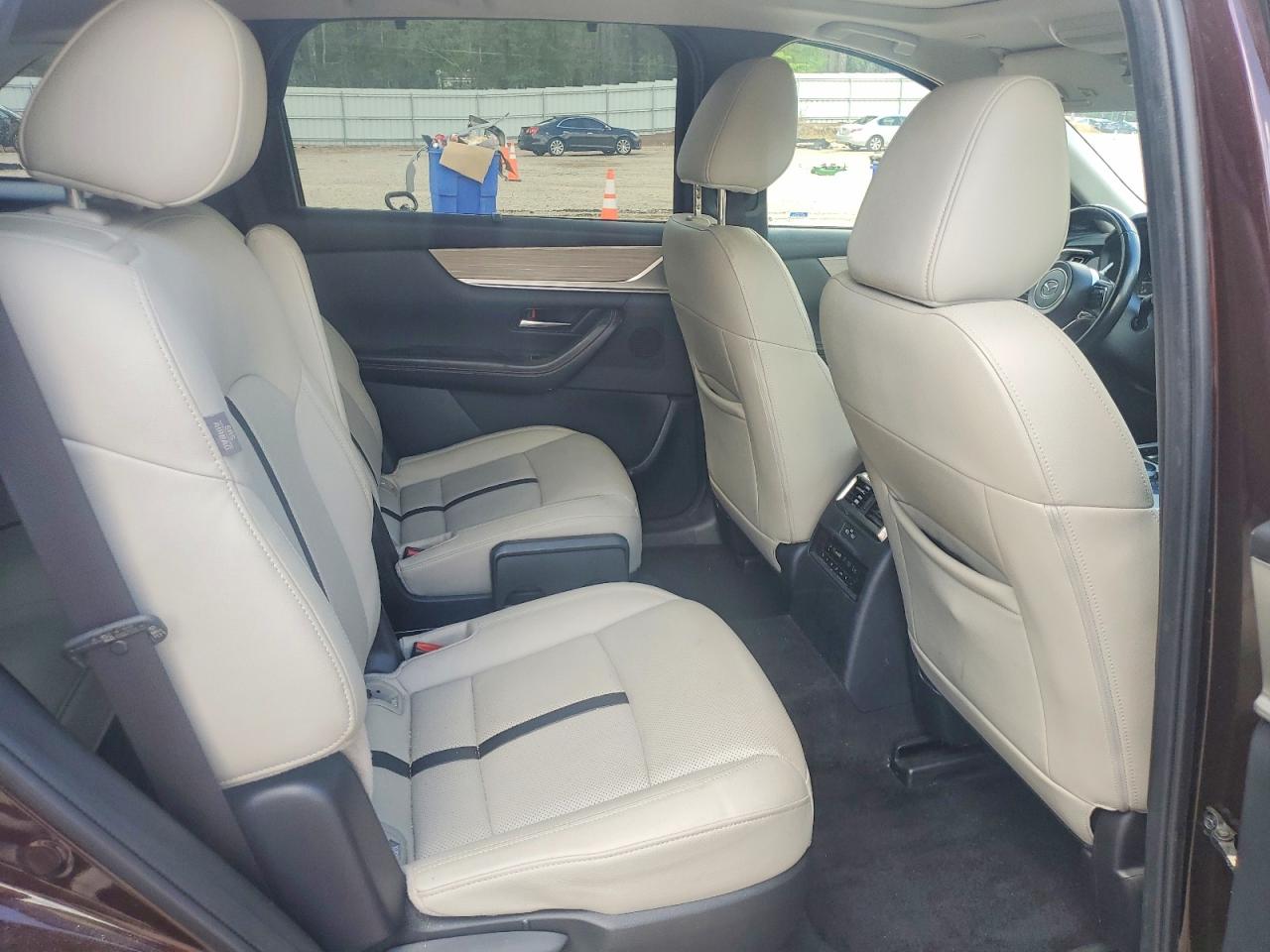 2024 MAZDA CX-90 Premium Package