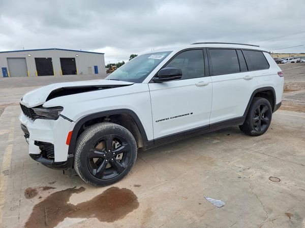 2023 JEEP GRAND CHEROKEE Laredo, Altitude