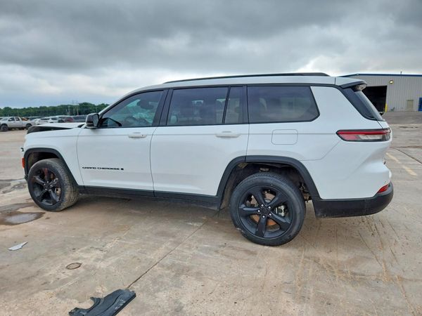 2023 JEEP GRAND CHEROKEE Laredo, Altitude