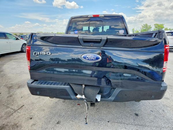 2017 FORD F150 SuperCrew