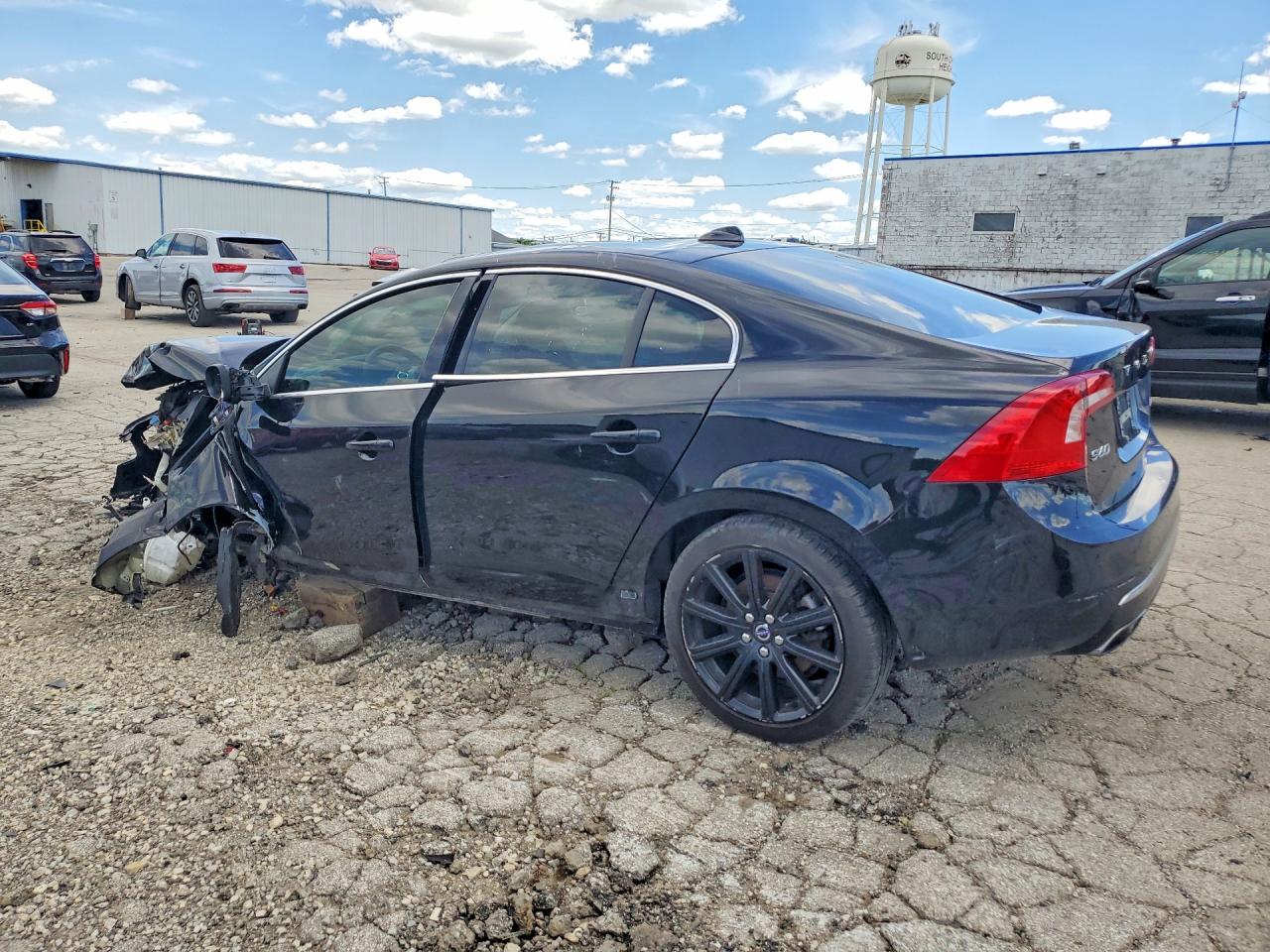 2018 VOLVO S60 Platinum